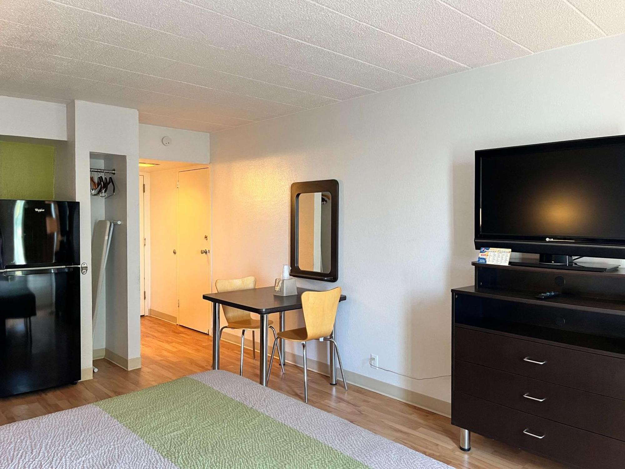 Studio 6 Suites Clarion, Pa Zewnętrze zdjęcie