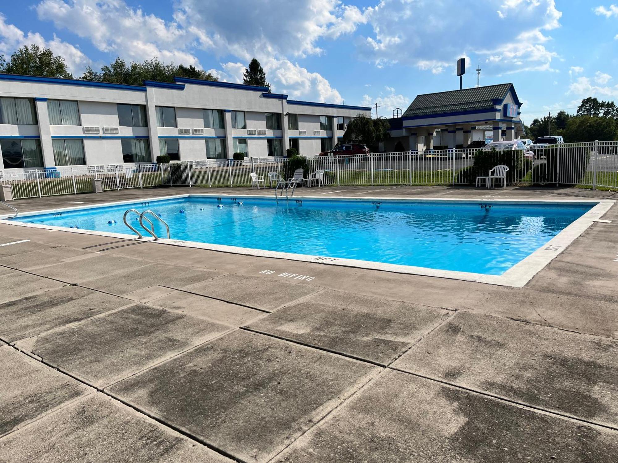 Studio 6 Suites Clarion, Pa Zewnętrze zdjęcie